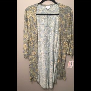 MEDIUM LULAROE LINDSAY